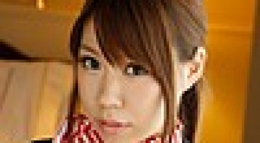 お泊りデートのカップルのような雰囲気で着衣から揉んで いろは 2 |美魔女のエロさに誘惑されて