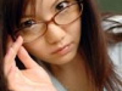 全身を痙攣させながらアソコを弄られ、理性を失った先生は TSUKASA  |美魔女のエロさに誘惑されて