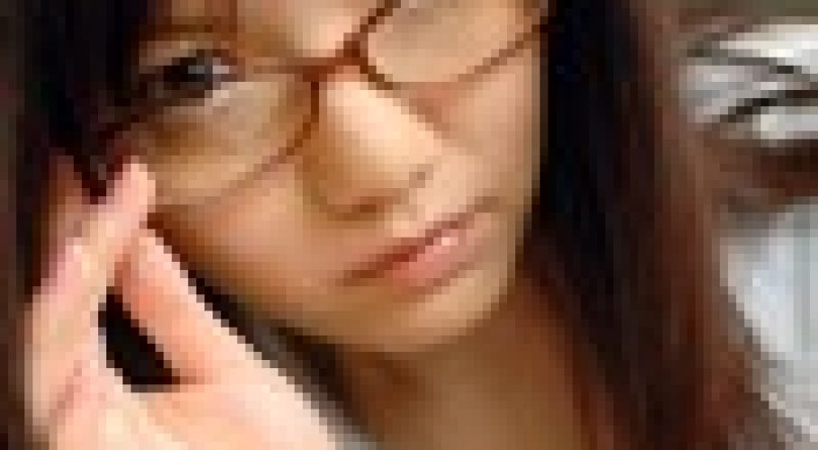 全身を痙攣させながらアソコを弄られ、理性を失った先生は TSUKASA  |美魔女のエロさに誘惑されて